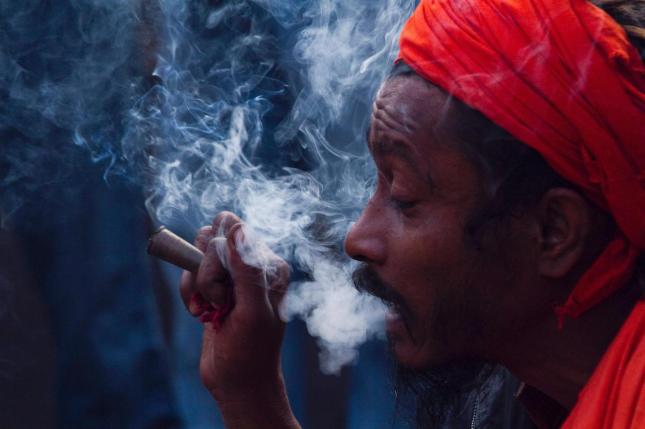 Un estudio determina que fumar marihuana no aumenta el riesgo de accidentes